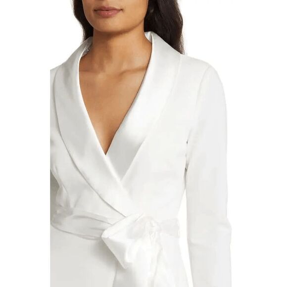 ELIZA J Long Sleeve Tuxedo Gown In Ivory SIZE US 6 $188 - Picture 4 of 10